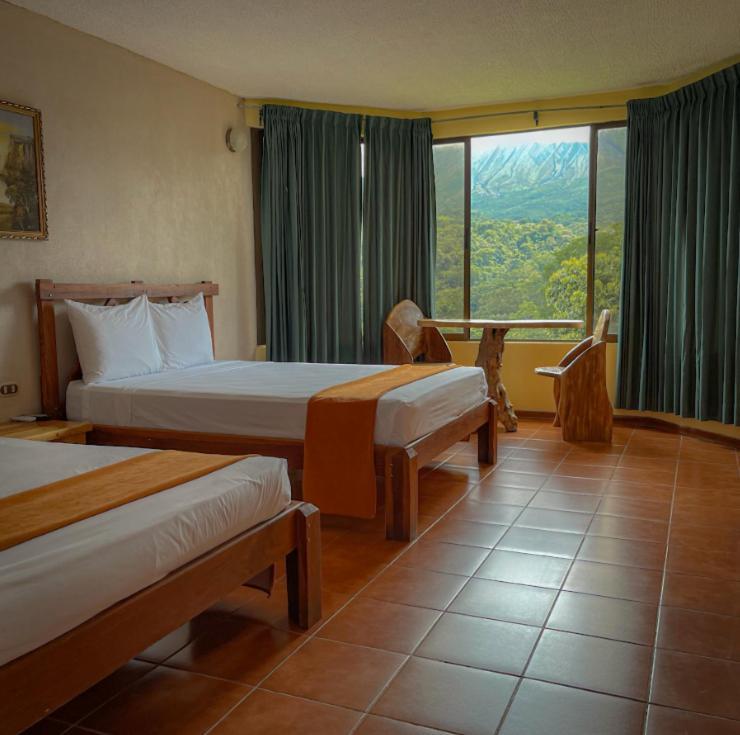 Arenal Roca Lodge & Bungalows La Fortuna Luaran gambar